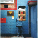 HIDING OF THE CITY CREATING TIME, 2006, Liu Bolin, Photographie originale Signée, datée et numérotée 5/8 en bas à droite 124×100,5 cm